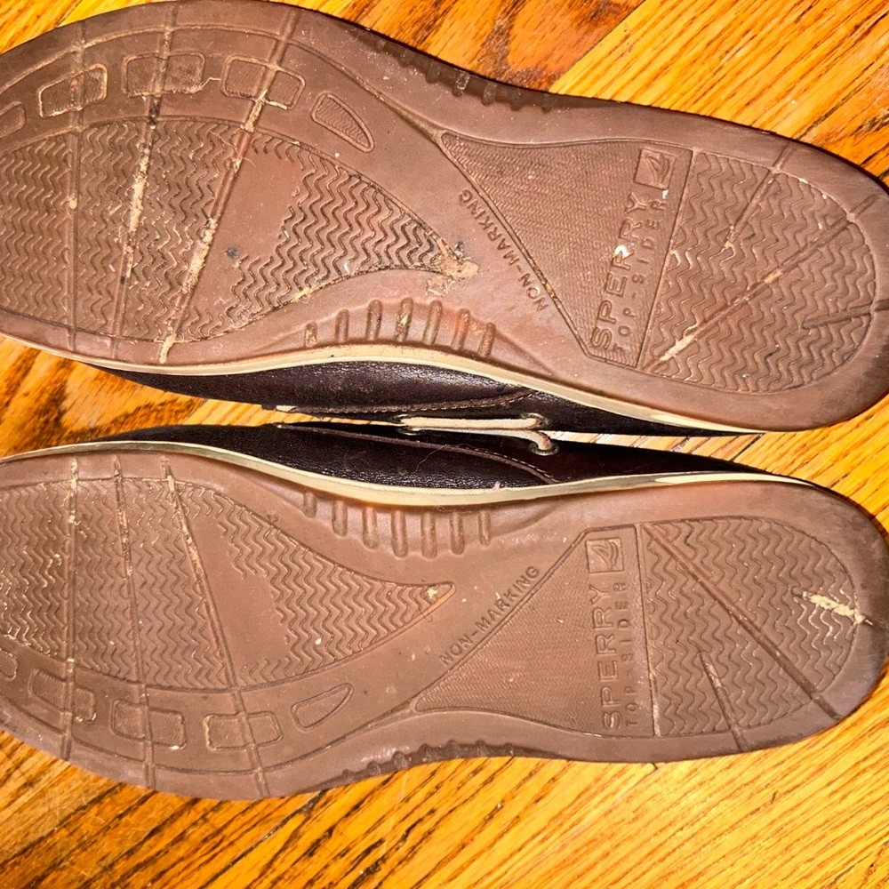 Sperry Slides - image 2
